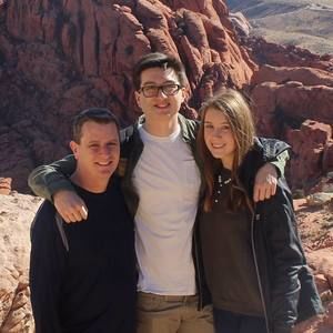 Meet your Posher, Sharon